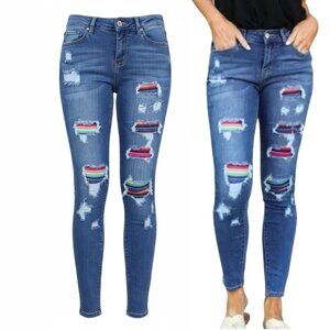 Judy Blue Skinny Fit Jeans Size 15/32 Distressed Mariah Serape Rainbow Patch